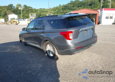 2021 Ford Explorer Xlt z USA, uszkodzony, nr VIN 1FMSK8DHXMGA38622